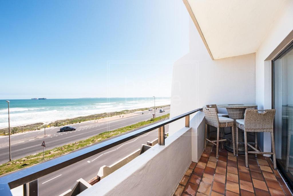 Panoramic Ocean View 2 Bed W 24 Hour Power Inverter, Blouberg, 28 Malata