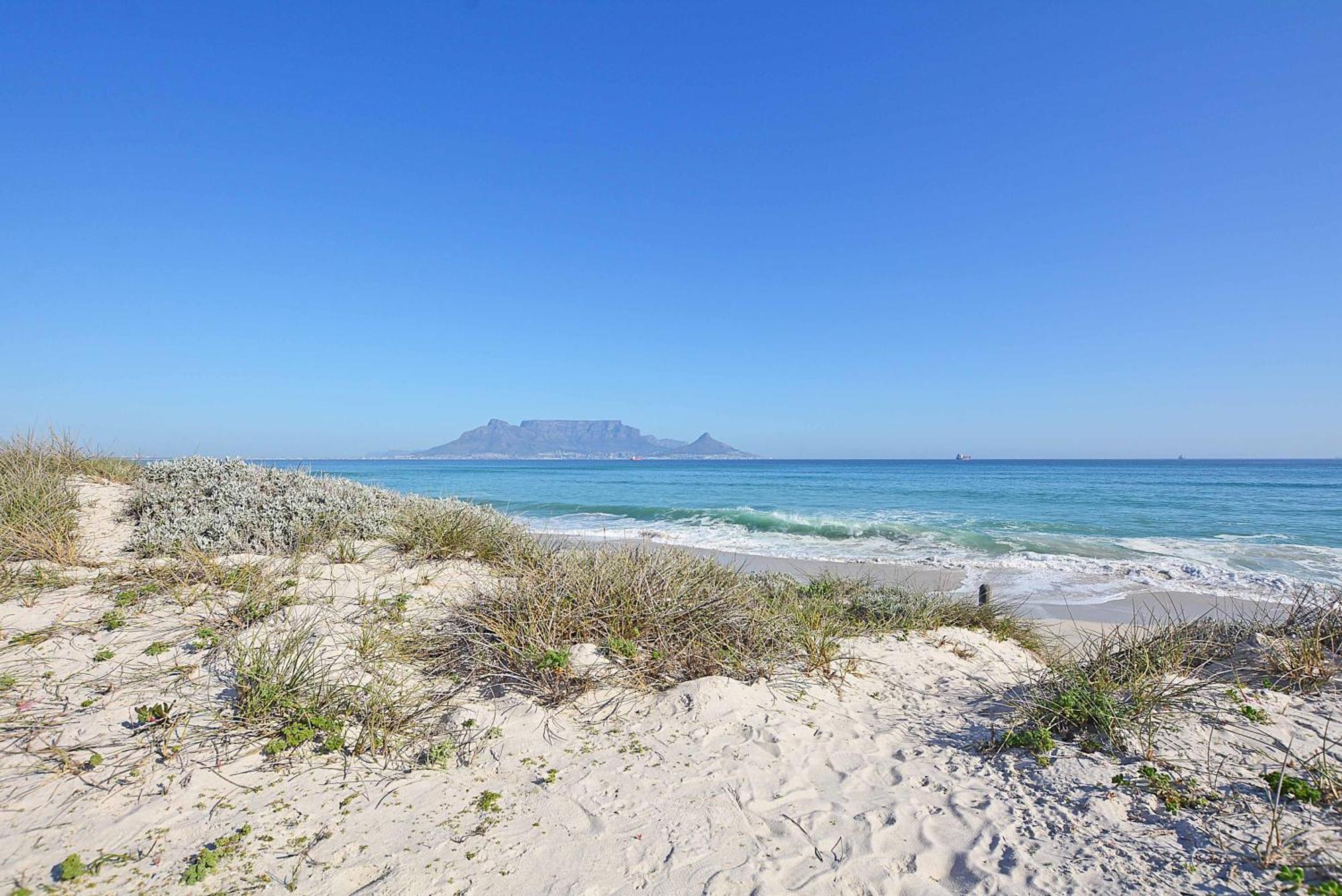 Panoramic Ocean View 2 Bed W 24 Hour Power Inverter, Blouberg, 28 Malata